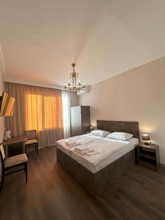 Bina N28 Hotel Kutaiszi Kültér fotó