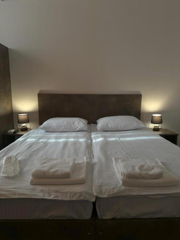 Bina N28 Hotel Kutaiszi Kültér fotó