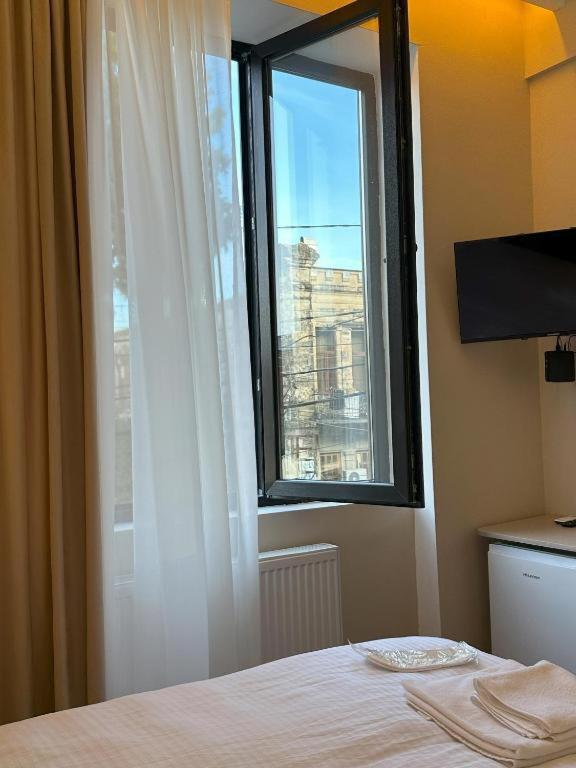 Bina N28 Hotel Kutaiszi Kültér fotó